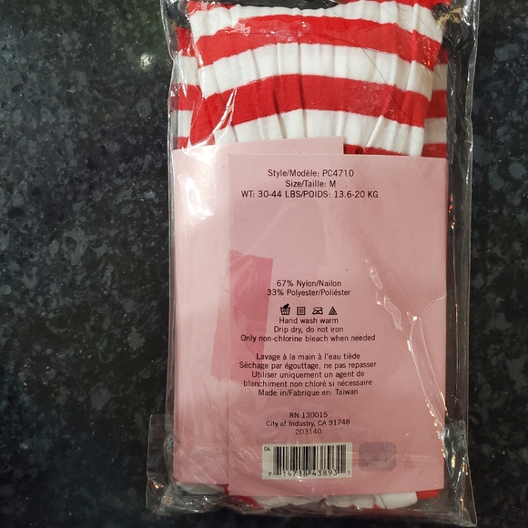 Striped Tights- Color: Red/White- Size: Child Medium- New- RRR Halloween Acc - Picture 2 of 2